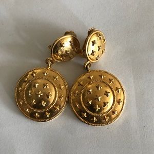 Gold gilt clip earrings